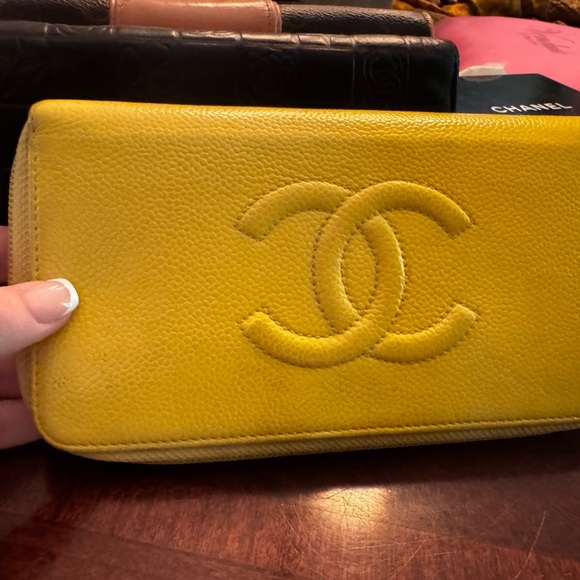 Chanel Yellow Leather Wallet - Picture 3 of 14